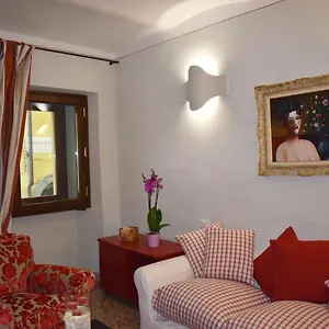  Appartamento Casa Enrica Centro Storico Italia
